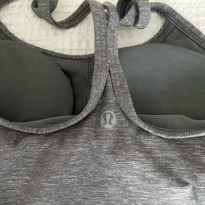 Lululemon tank with built in bra